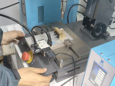 電子元器件外殼焊接