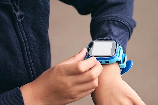 靈科超聲波焊接手表帶