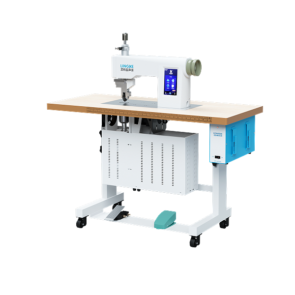 靈科超聲波貫流風葉焊接機