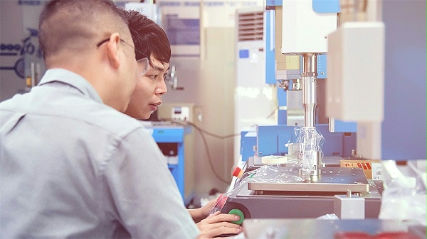 如何維修必能信2000Xea超聲波焊接機？