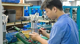 波達超聲波焊接機冷卻風扇停轉(zhuǎn)怎么辦？