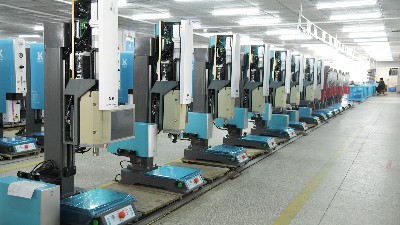 珠海靈科超聲波塑料焊接機推動包裝行業高質量發展