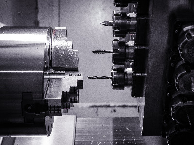 榮耀再加冕！靈科超聲波獲評超聲波伺服焊接技術(shù)全球開創(chuàng)者