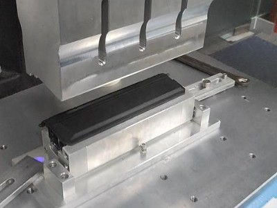 靈科超聲波-小<i style='color:red'>墨盒</i>焊接