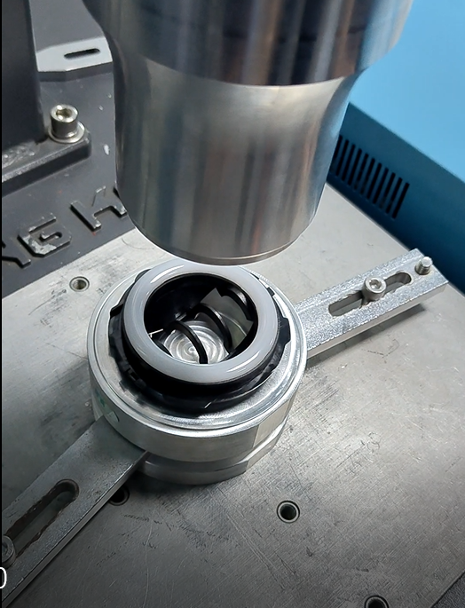 補(bǔ)光燈超聲波焊接樣品