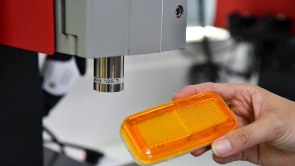 產(chǎn)品熱的時(shí)候用“超聲波塑焊機(jī)”更好焊？