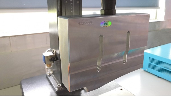 江門“超聲波焊接機(jī)”設(shè)置提前發(fā)振的原因是什么？