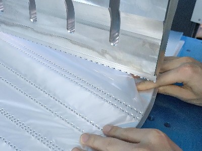 靈科超聲波-PVC文件袋焊接