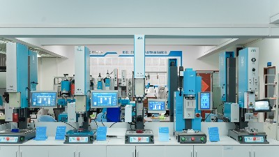 從<i style='color:red'>深圳</i>全景相機探秘中國智造背后的靈科超聲波焊接“黑科技”
